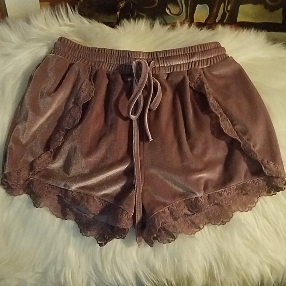 Rose pink shorts